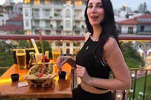 Blowjob action in a public restaurant setting