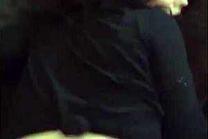 branquinha mostrando sua bunda grande querendo pau 😏