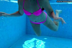 Hot Russian Jessica Lincoln Strips Bikini for Tight Shaved Shower on Beach