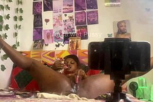 Anita's wet pussy gets fingered and fucked doggystyle in this horny homemade masturbation scene!