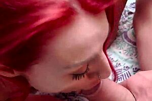 A guy made a home video with two horny girls 😏