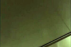 El ancla enjoys fun activities