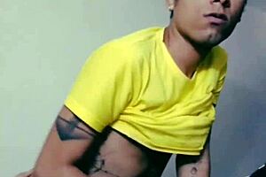 This Hairy Argentinian Stud Enjoys Delicious Blowjobs from an Amateur Guy