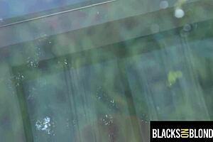 Tommy king and chanell heart facesitting