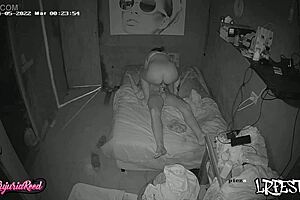 pendeja grabada con camara de seguridad - lujuria reed