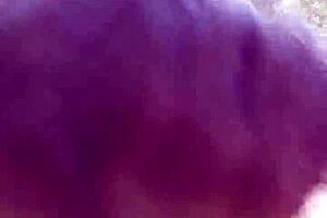 Petite latina sucks huge cock and swallows cum?