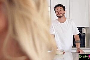 Big Tit Blonde Babe Luna Luxe Taunts Stepbro With Cum Talk Until He Gives Her Cum Shower - S33 E5