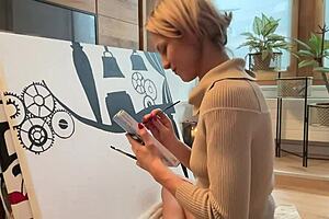 Beautiful rear-end worship and anal sex in a studio art setting