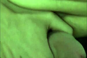 El ancla enjoys fun activities