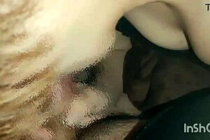 Japanese Amateur Gives Blowjob And Handjob Outdoor! No Hands Blowjob In Cleavage!