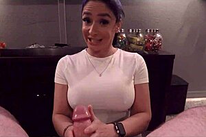 Steamy 1-on-1 action with friends' moms and hot housewives