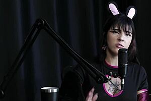 Yummi Paradise chooses artistic name