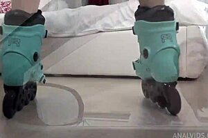 Amanda Clarke's wild roller girl adventure in anal pleasure