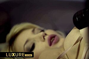 first scene with kimber d�lice