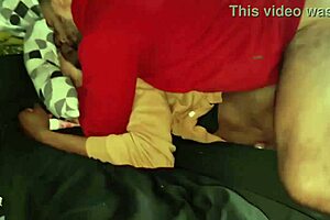 Rafael bolt gemendo alto de tanto prazer com socyal sem camisa