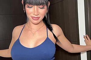 Gorgeous Brunette Met At The Gym