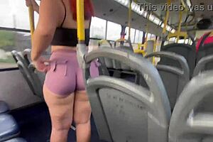 olha oque ela fez no onibus, fiquei louco 😲