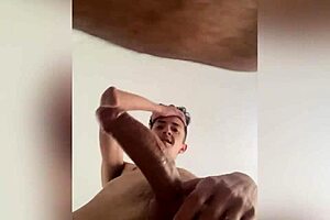 Magrelo Dotado Arrombou Meu Rabo