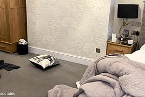 French arab maid screwed by guest in german hotel