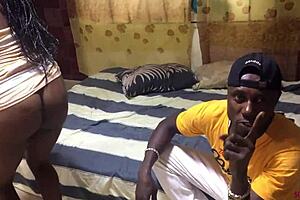 Did You Order Home Delivery? She Got Pumped And Creampied!