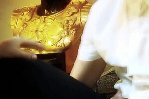 I got a masked brunette to tittyfuck my big dik.