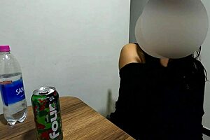 Pretty psychologist's amateur casting with natural tits and creampie