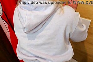 fucked married woman in restaurant bathroom