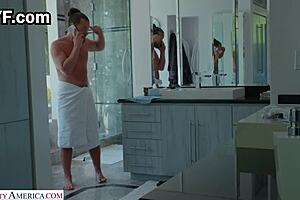 Will Hazel's pussy stretch for dad's huge dick? 😏