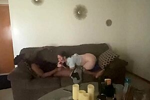 Sucking With Jiggling Ass!