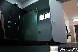 Gay massage with happy ending and facial