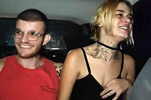 Couple Fucks Bareback In Uber Ride