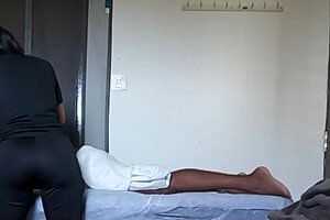 i got an erotc massage from indian girl in spa