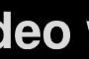 big splash on curvy lady with natural features