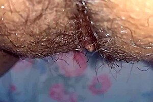 look at that big clit pulsing in hentai