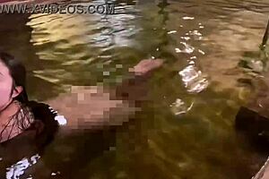 Is my wet hair sexy?