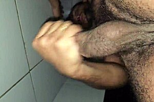 esperando um macho para uma boa sacanagem 😈