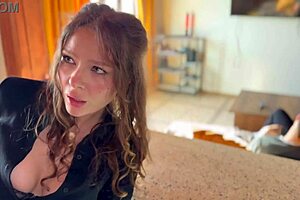 Housewife cheats with friend while hubby tries VR