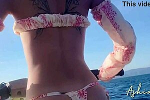 Filling Pussy With Cum On Jet Ski!