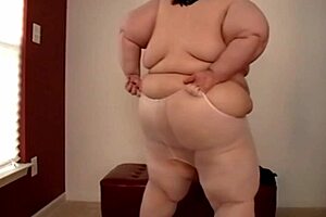 ssbbw xutjja puts on stockings and masturbates with vibrator