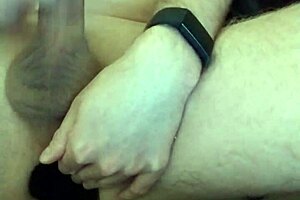 Big black plug in anal scene in homemade video