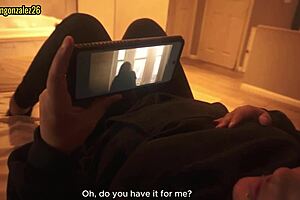 No puedo superar las ganas de follarme a mi hermanastra despues de verla acostada en mis piernas fantasiahardcoresex x alisongonzalez26