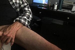 Dirty talking MILF gets her wet pussy pounded