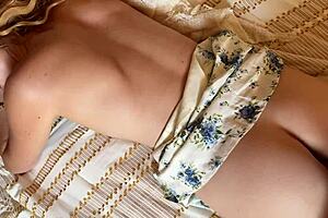 i got my frist creampie from the natrual country girl