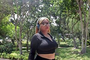 dude, this venezuelan chick with a huge ass went jogging, cravin’ some milk, ya know!