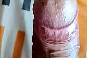 Foot Fetish Follandola Delicioso Y Acabando En Sus Pies B�scanos Juanlatino