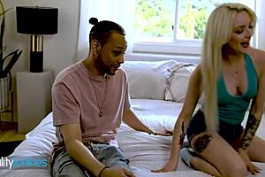 stunning blondie with tattoos gets side fucked by thick cock