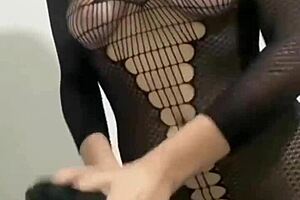 Redhead amateur's natural tits and red dress are hot
