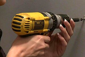 Gianna Michaels Gets Her Pussy Pounded in Wild Cougar Action.