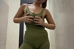 Extreme public fingering anal so hot