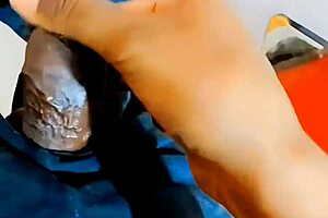 Shemale Small 18+ Clitty Gets Spanked